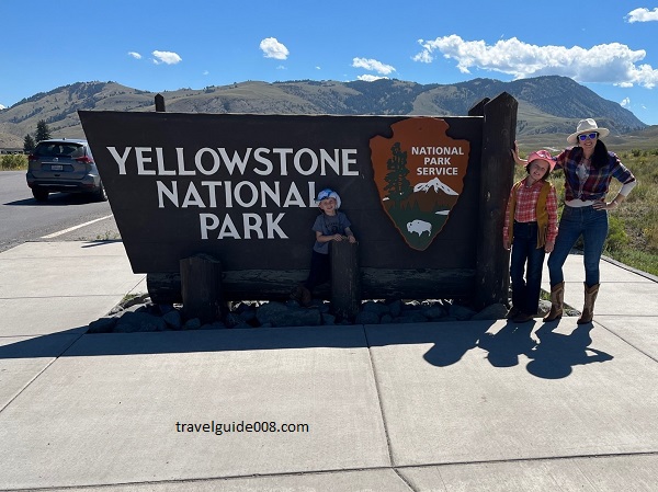 National Parks Travel Guide Kid 